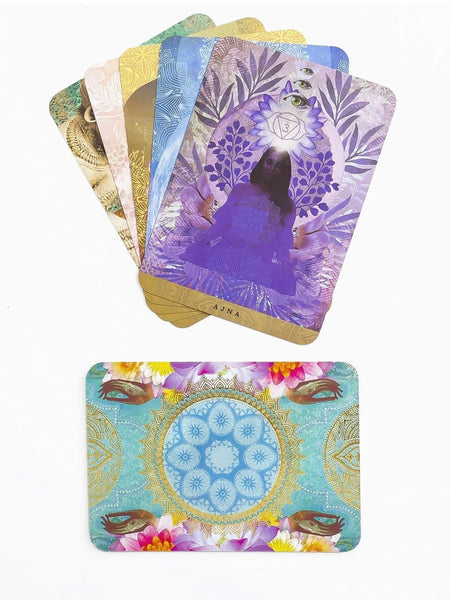 A Yogic Path Oracle Deck and Guidebook (Keepsake Box Set)