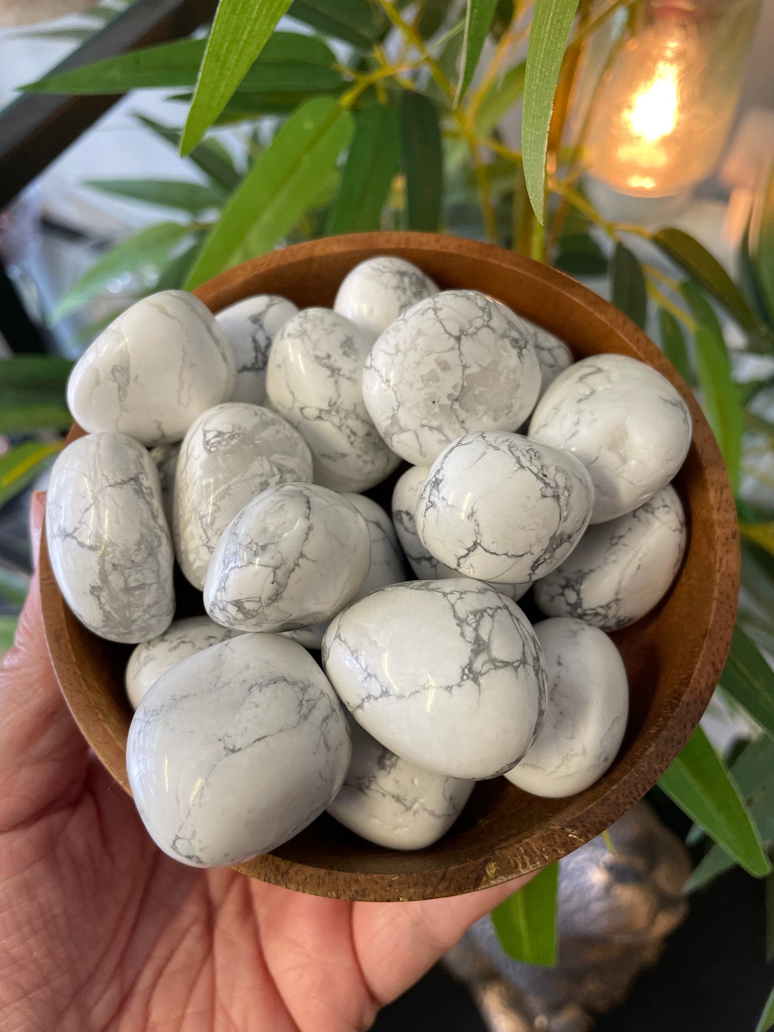 Howlite  Tumblestone